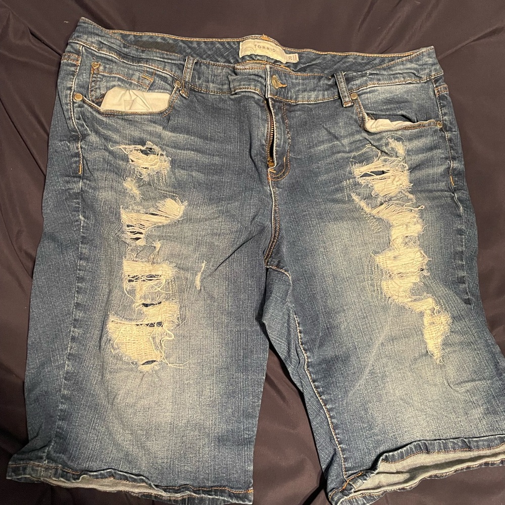 Torrid Jean Shorts Size 20